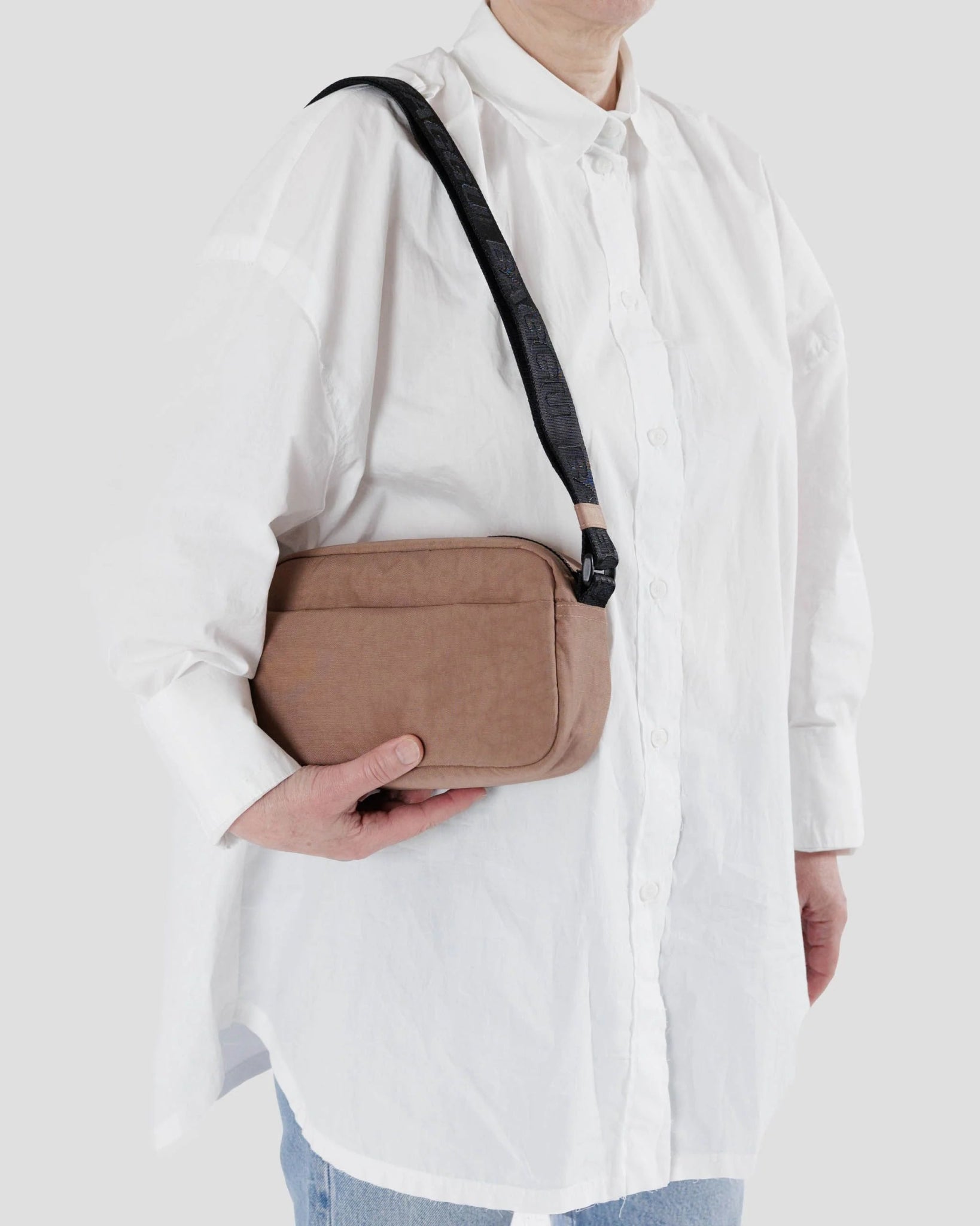 Baggu - Camera Crossbody - Cocoa - Ensemble Studios