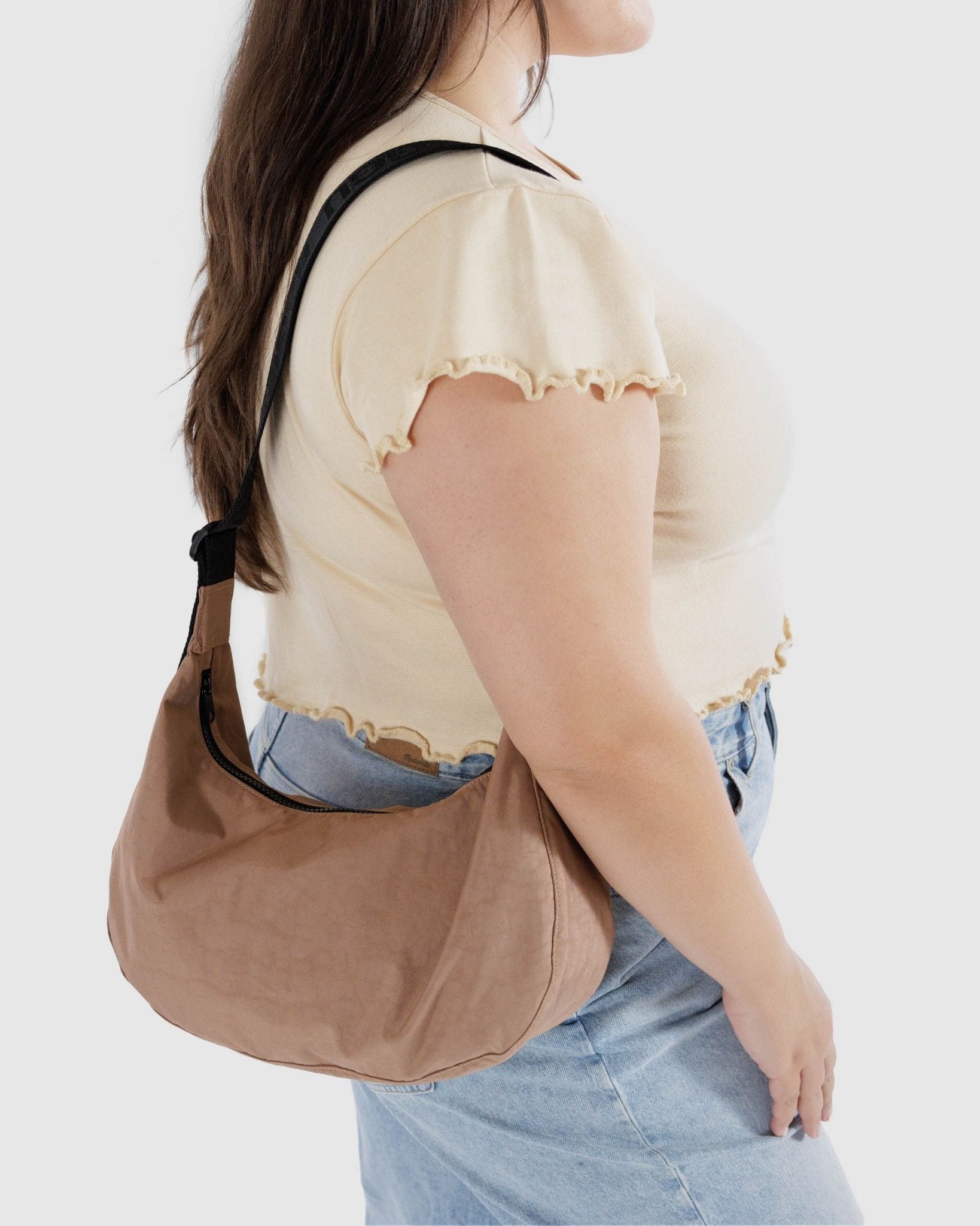 Baggu - Medium Nylon Crescent Bag - Cocoa - Ensemble Studios