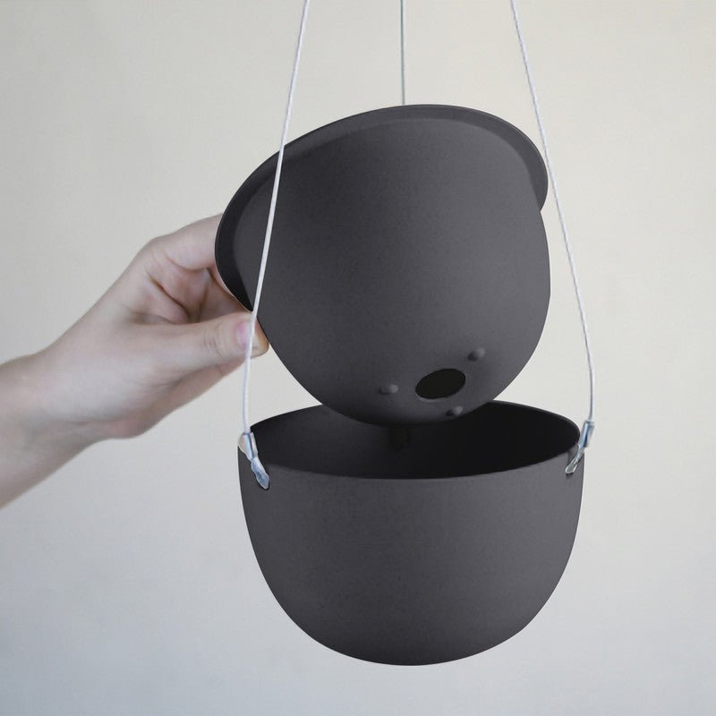 Kinto - Hanging Plant Pot - 140mm - Black - Ensemble Studios